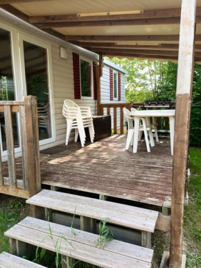 Bungalow 34m² à Onzain avec terrasse et piscine partagée